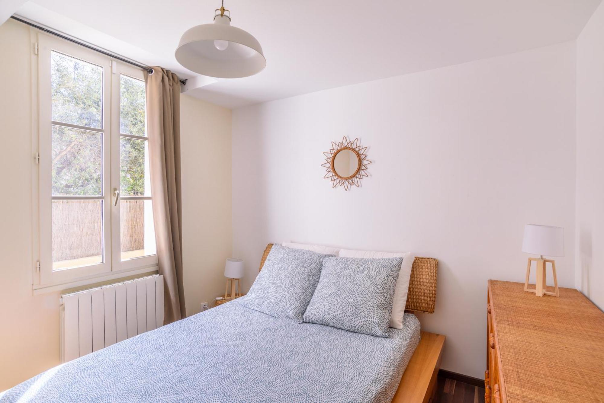 Appartement 6 Personnes En Centre-ville Et Piscine