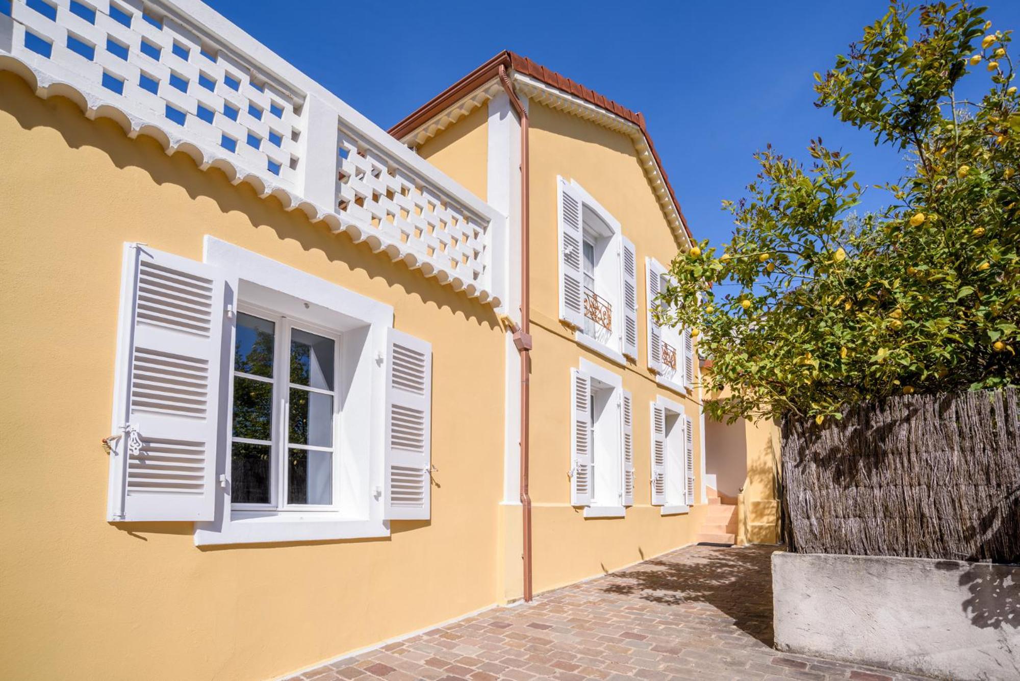 Appartement 6 Personnes En Centre-ville Et Piscine *